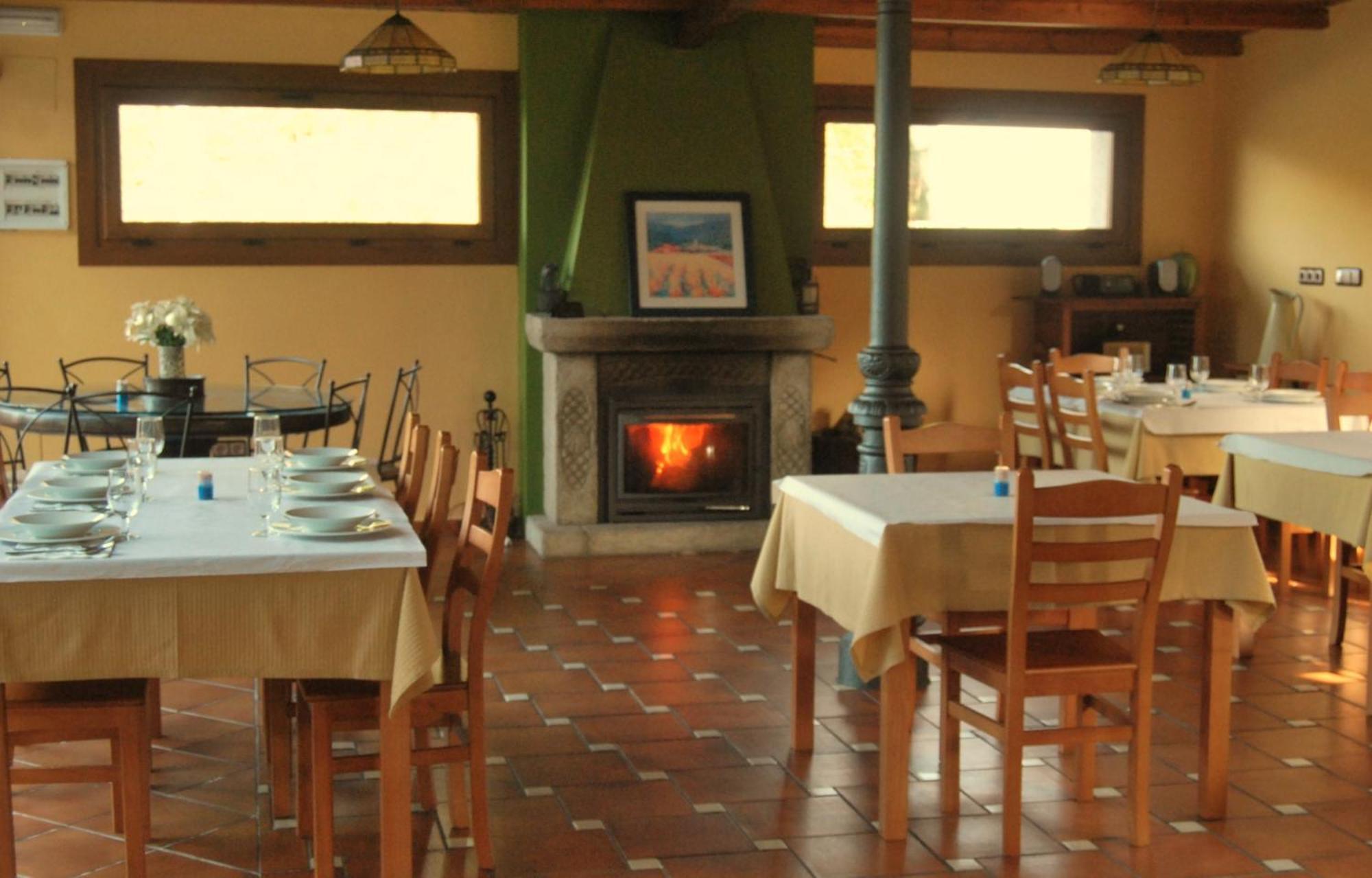 Hostal Restaurante Rancheiro Vigo Ngoại thất bức ảnh